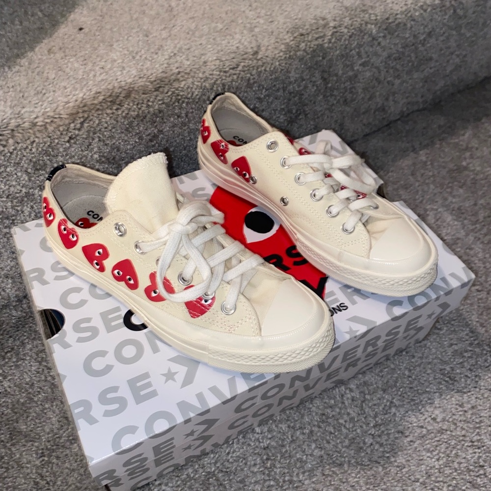 Authentic comme de garcon converse size men’s 7 women’s 9